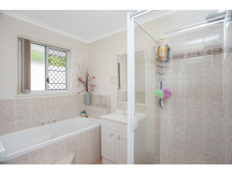 5 Rossmore Street, Nerang QLD 4211