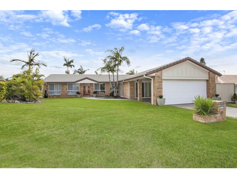 11 Parklane Place, Highland Park QLD 4211