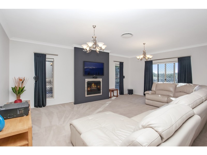 73-75 William Humphreys Drive, Mundoolun QLD 4285