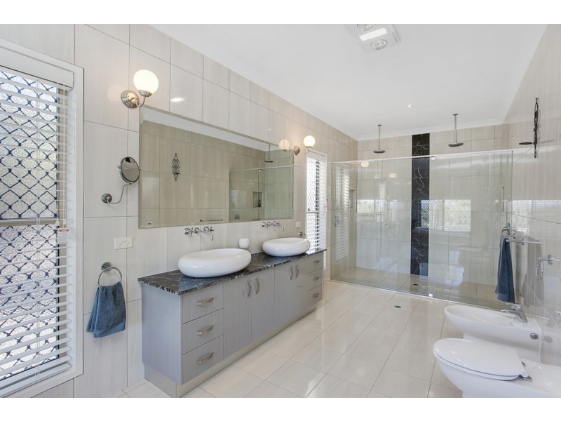 73-75 William Humphreys Drive, Mundoolun QLD 4285