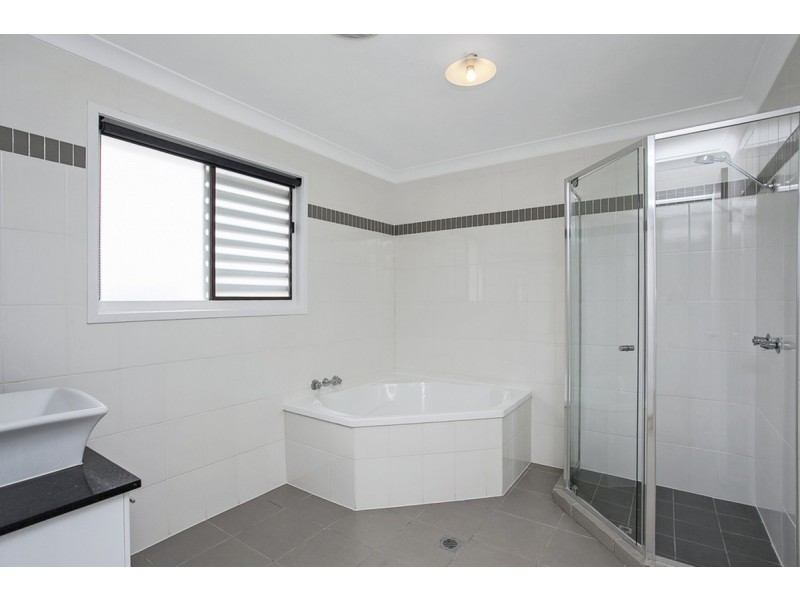 2/26 Tirring Street, Nerang QLD 4211