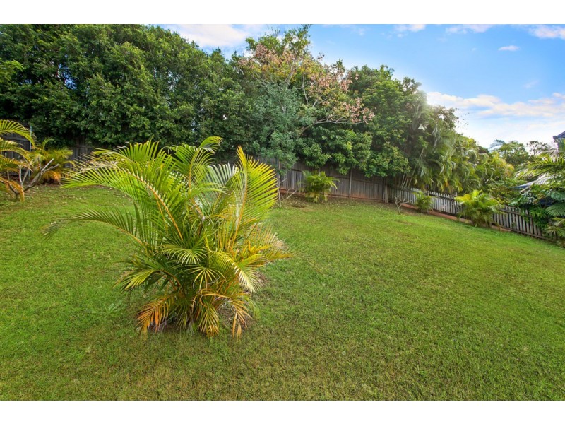 98 Plateau Crescent, Carrara QLD 4211