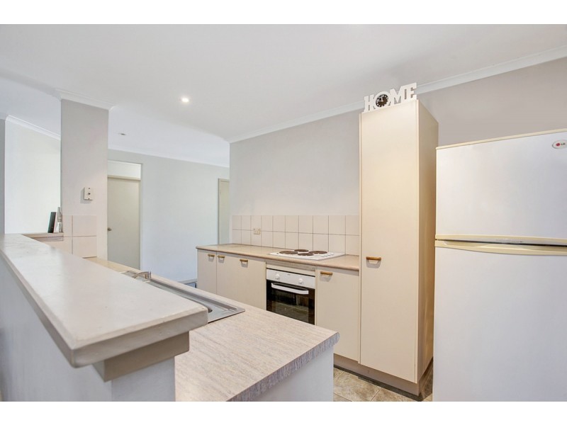 2 Lauder Court, Highland Park QLD 4211