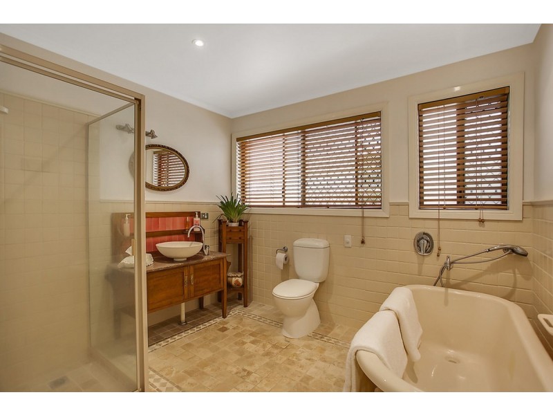 113 Clagiraba Road, Clagiraba QLD 4211