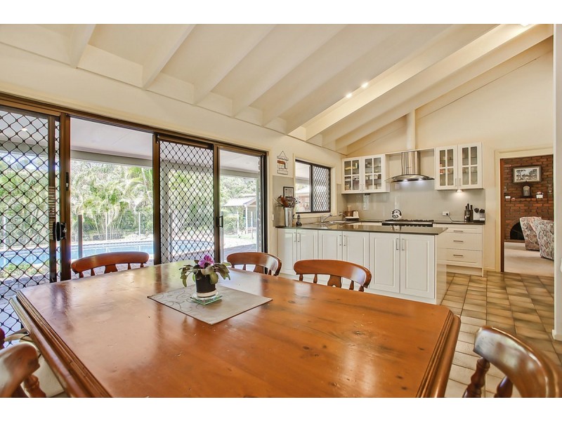 113 Clagiraba Road, Clagiraba QLD 4211