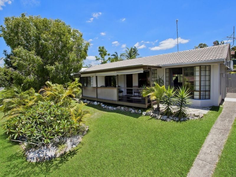 8 Guthrie Parade, Carrara QLD 4211