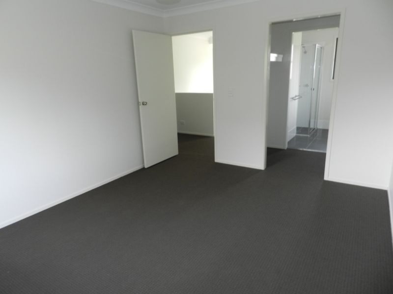 72A Nerang River Drive, Nerang QLD 4211