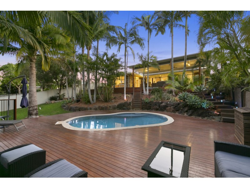 46 Hastings Crescent, Carrara QLD 4211