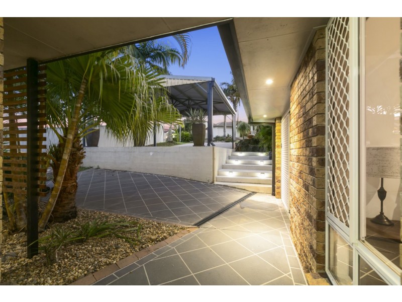 46 Hastings Crescent, Carrara QLD 4211