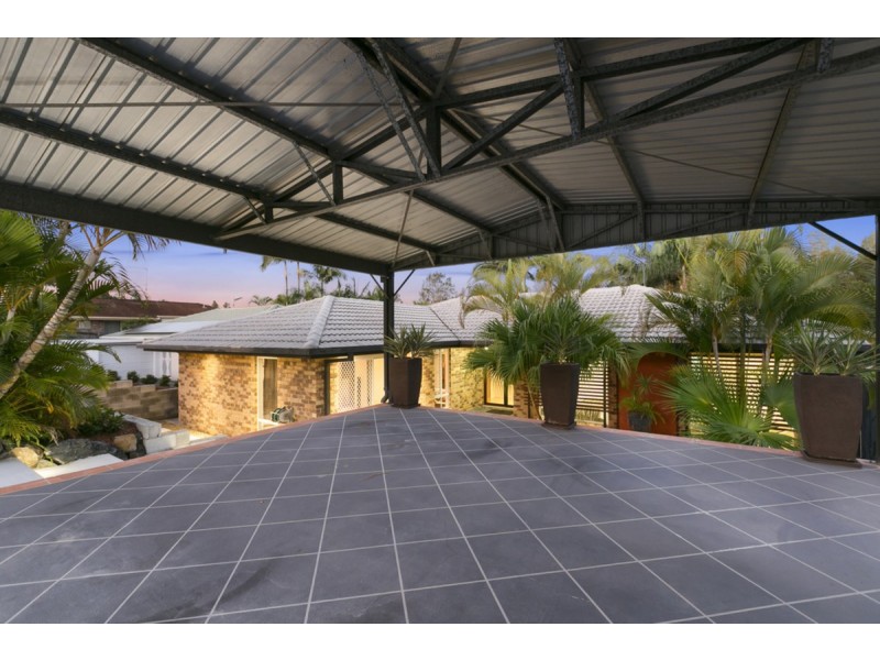 46 Hastings Crescent, Carrara QLD 4211