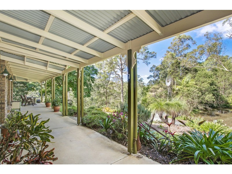 27 Hoop Pine Court, Advancetown QLD 4211