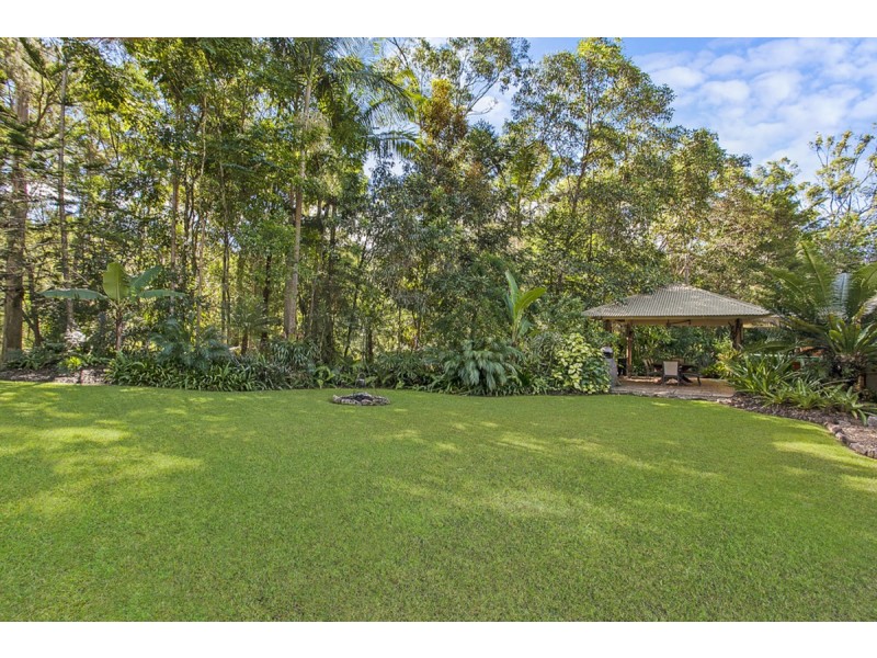 27 Hoop Pine Court, Advancetown QLD 4211