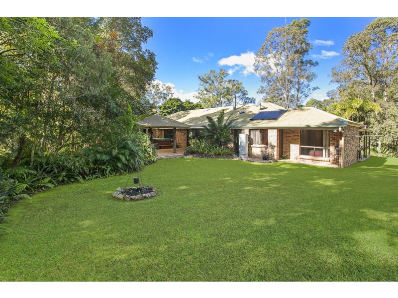 27 Hoop Pine Court, Advancetown QLD 4211