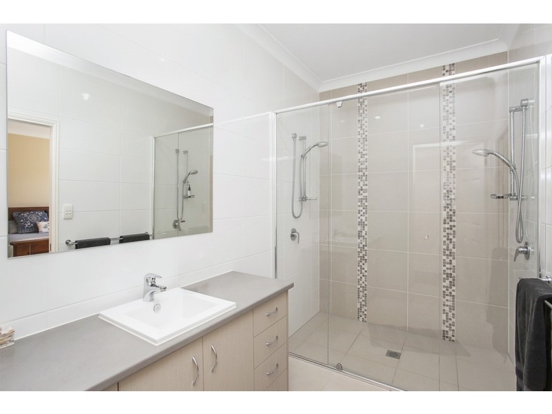 1834 Beechmont Road, Beechmont QLD 4211