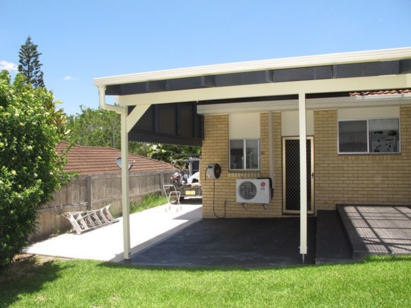 33 Pappas Way, Carrara QLD 4211