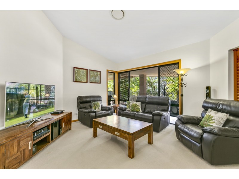 65 Lawnhill Drive, Nerang QLD 4211