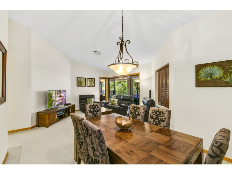 65 Lawnhill Drive, Nerang QLD 4211