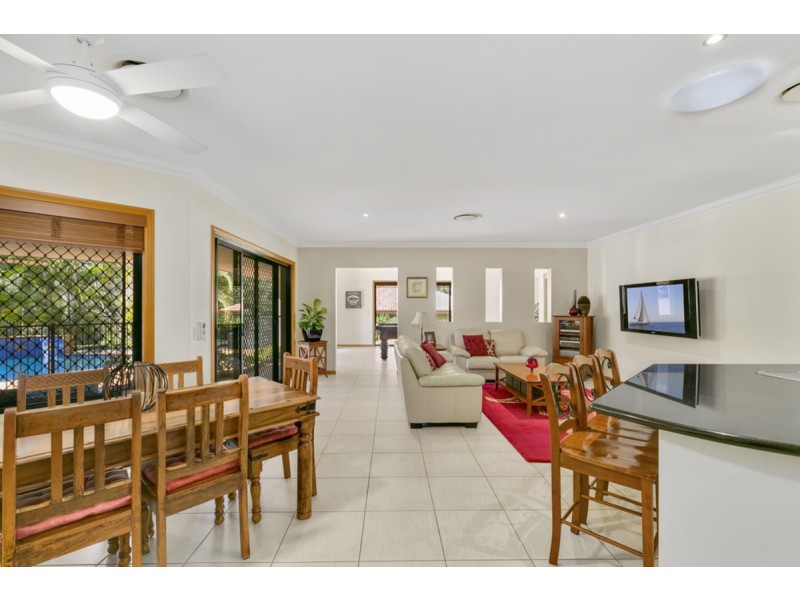 65 Lawnhill Drive, Nerang QLD 4211