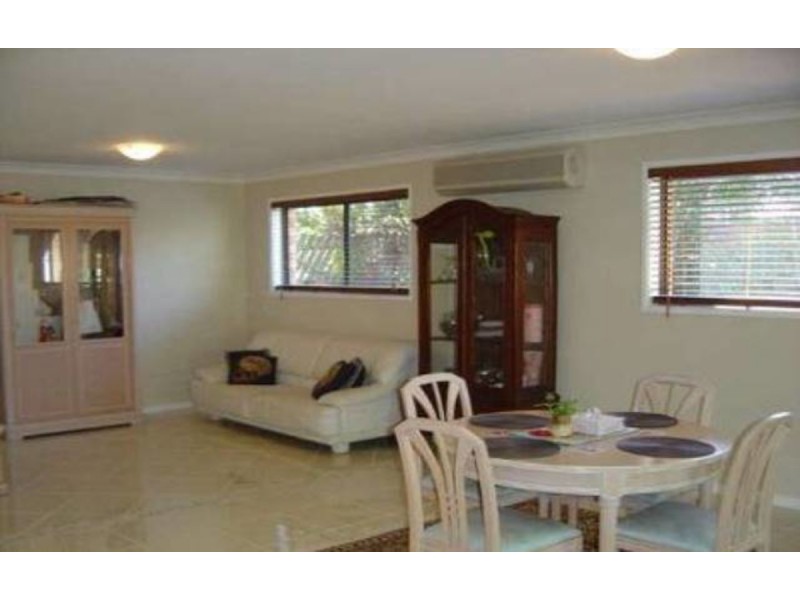 13 Valerie Street, Ashmore QLD 4214