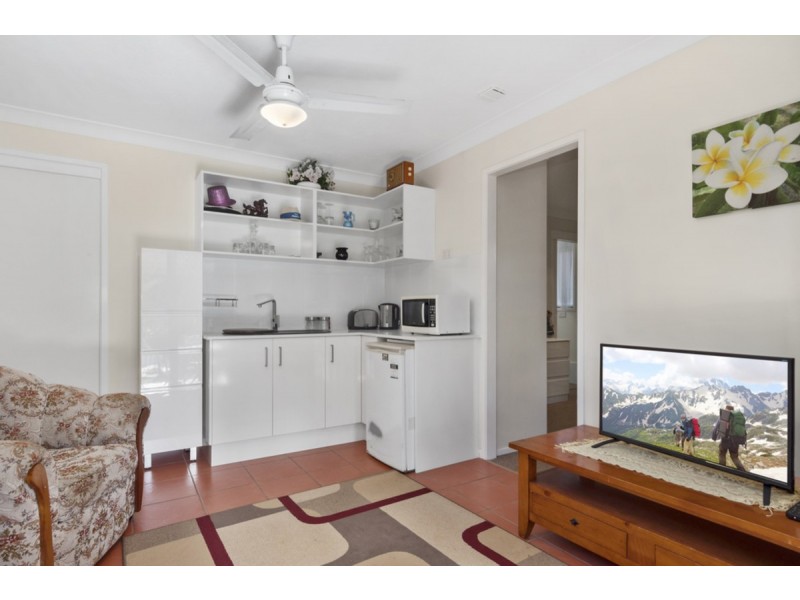 14 Merloo Drive, Nerang QLD 4211