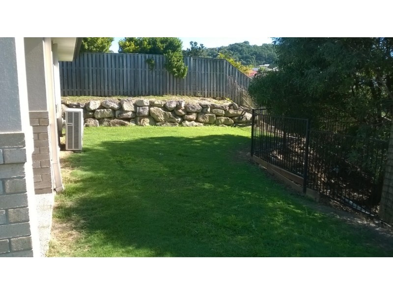 5 Whitely Circuit, Maudsland QLD 4210