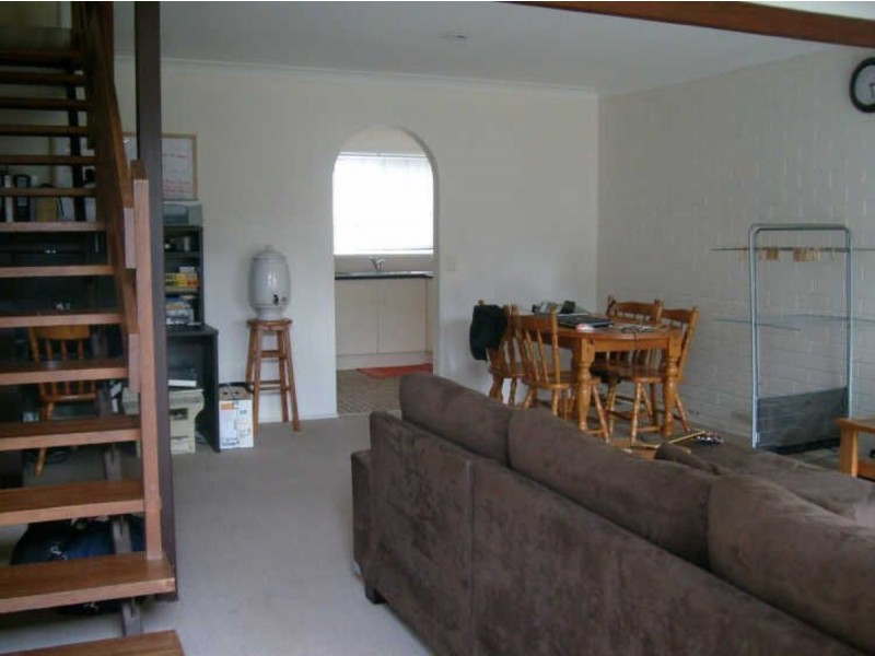 2/73 Price Street, Nerang QLD 4211