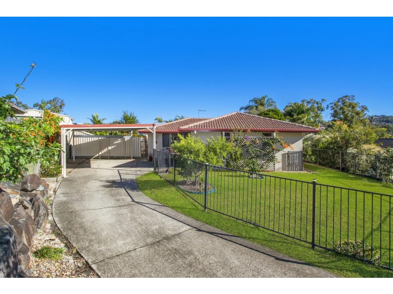12 Leesa Court, Highland Park QLD 4211