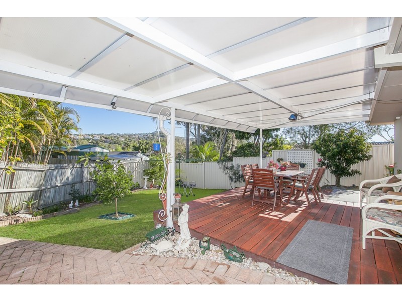 12 Leesa Court, Highland Park QLD 4211