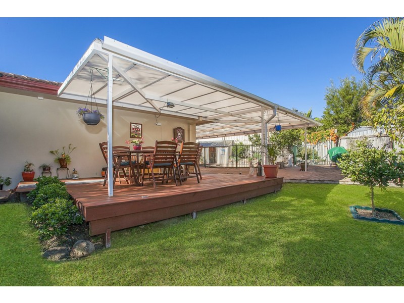 12 Leesa Court, Highland Park QLD 4211