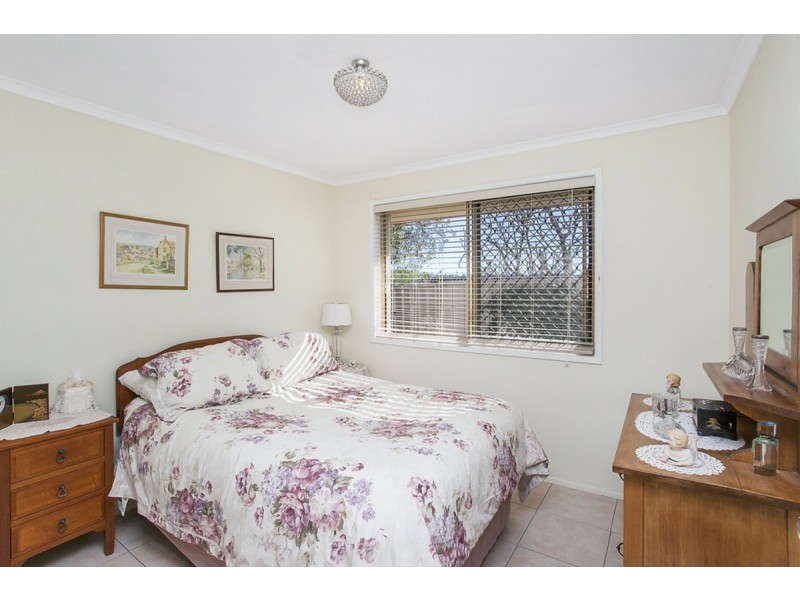 12 Leesa Court, Highland Park QLD 4211