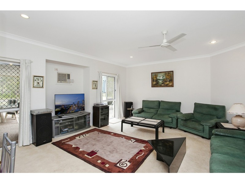 13 Lawnhill Drive, Nerang QLD 4211