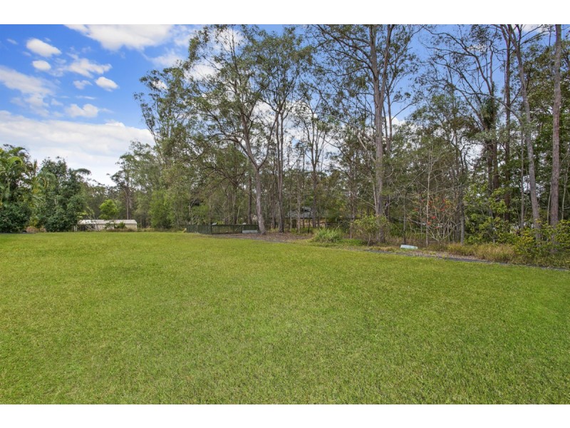 13 Lawnhill Drive, Nerang QLD 4211