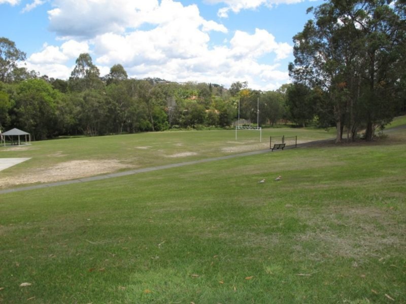 12 Stanhope Court, Worongary QLD 4213