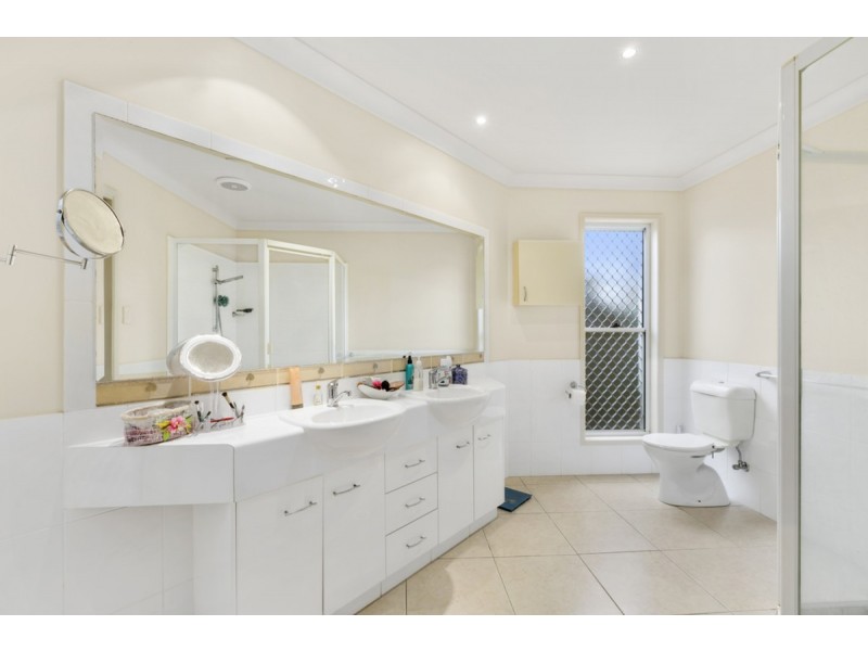 17/11 Eden Court, Nerang QLD 4211