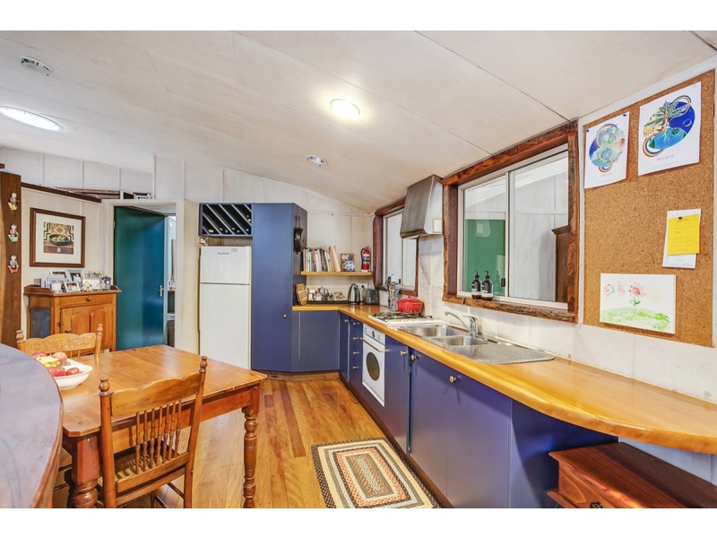 25 Gwongorella Parade, Springbrook QLD 4213