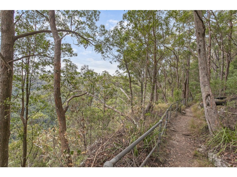 25 Gwongorella Parade, Springbrook QLD 4213