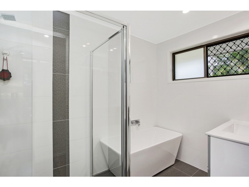 41 Barrine Drive, Worongary QLD 4213