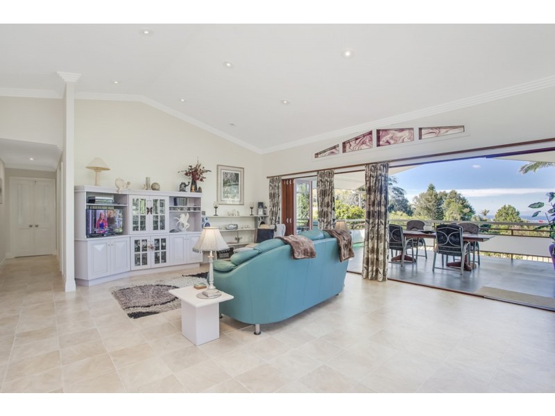31 Loop Road, Lower Beechmont QLD 4211