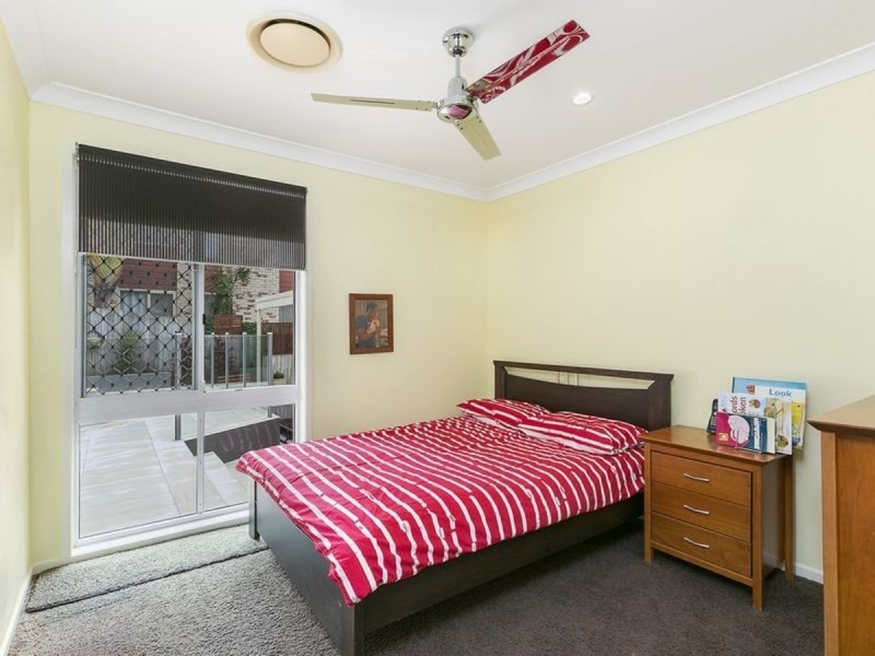 17 Foxhill Court, Carrara QLD 4211