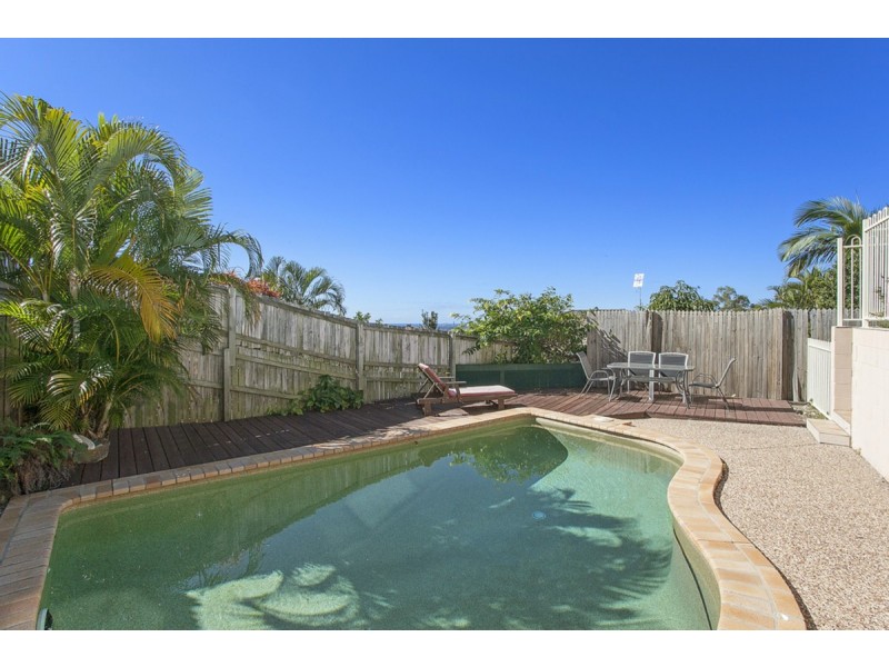 18 Moroccan Street, Highland Park QLD 4211