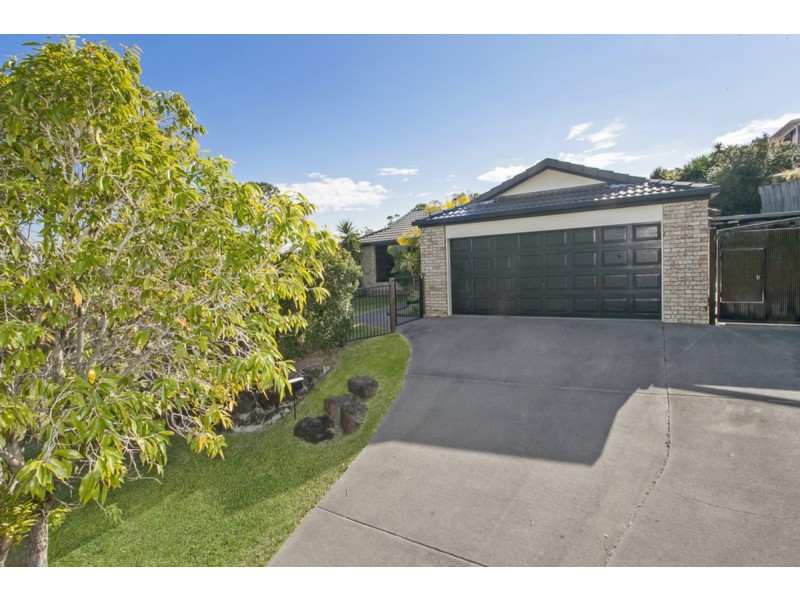 28 Maui Crescent, Oxenford QLD 4210