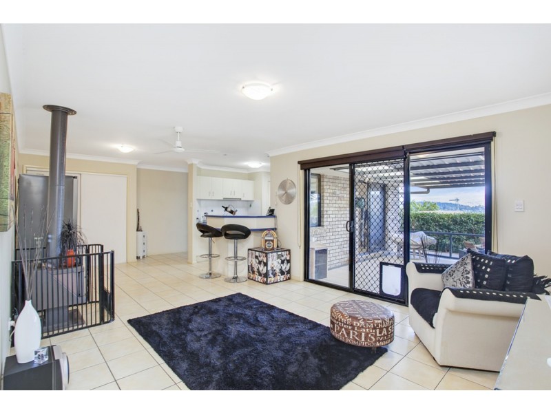 28 Maui Crescent, Oxenford QLD 4210