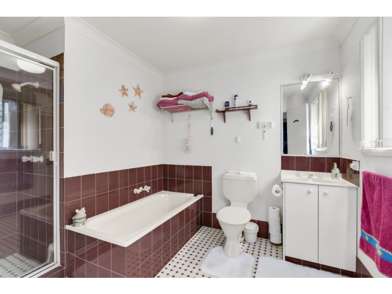 3 Richfield Close, Nerang QLD 4211