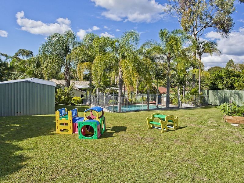 19 Cozens Way, Highland Park QLD 4211