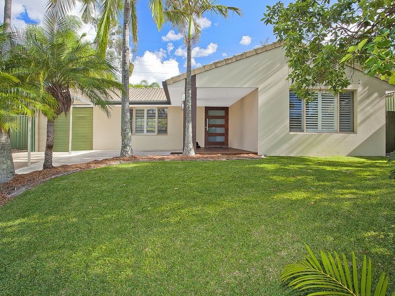 19 Cozens Way, Highland Park QLD 4211