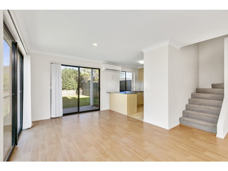 12A/64 Gilston Road, Nerang QLD 4211