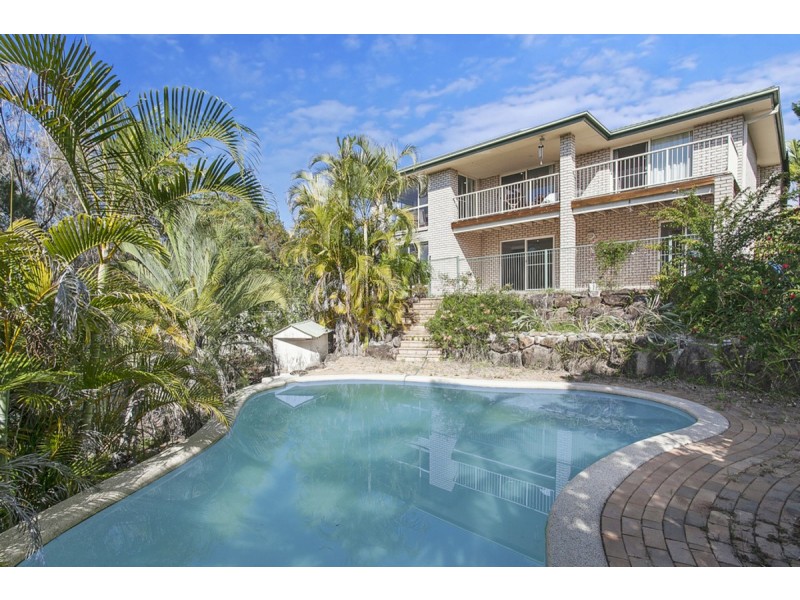 9 Tara Vista Boulevard, Highland Park QLD 4211