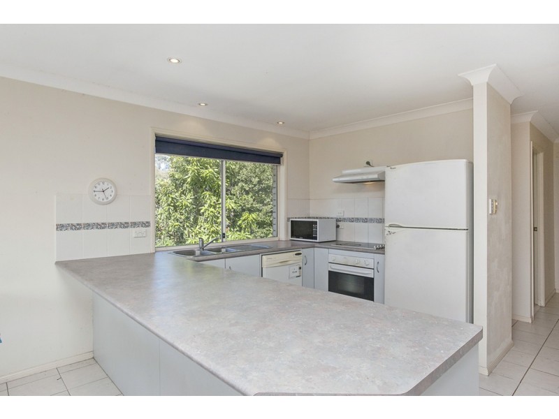 9 Tara Vista Boulevard, Highland Park QLD 4211