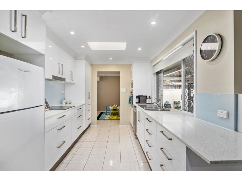 21 Treeview Drive, Burleigh Waters QLD 4220
