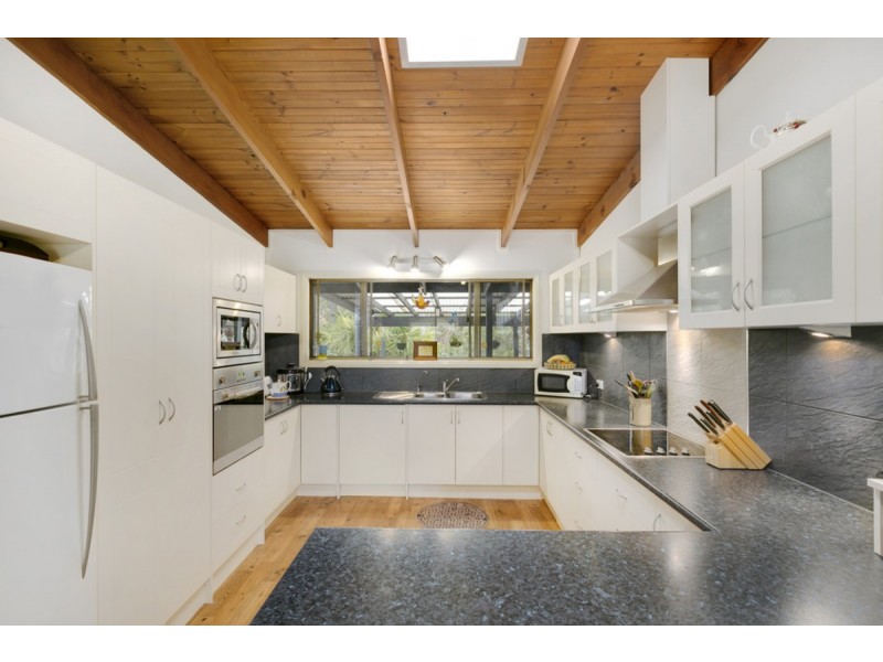 10 Winderadeen Court, Nerang QLD 4211